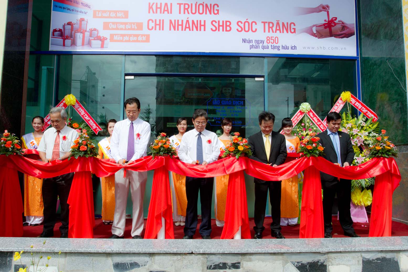 Khai truong CN Soc Trang